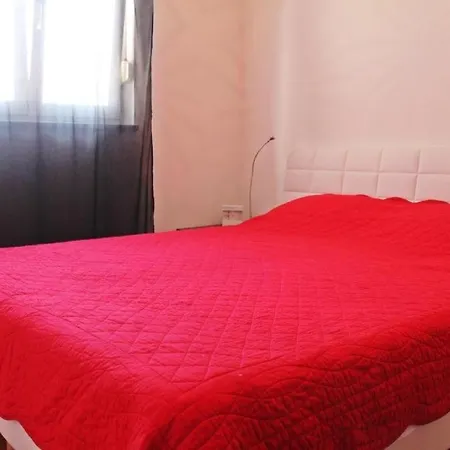 In With Sea View, Balcony, Air Conditioning, Wifi Zambratija (Istria)