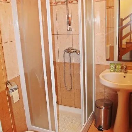 In With Sea View, Balcony, Air Conditioning, Wifi Zambratija (Istria)